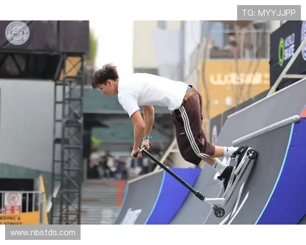 武汉极限运动队在滑板精英赛中的战术表现与技术分析